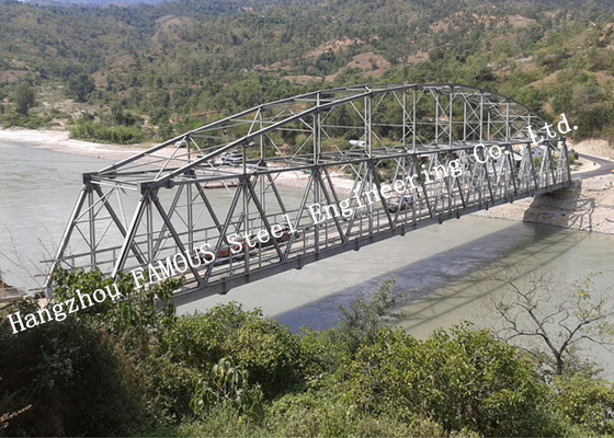 中国 モジュラーDetlaの構造スチールのトラス橋の電流を通された表面7.6mの幅 サプライヤー