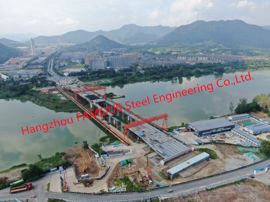 中国 プレハブの金属の架橋工事の鋼鉄管の構造はアーチ橋懸濁液の鋼鉄橋を結んだ サプライヤー