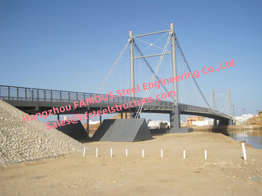 中国 具体的なデッキの石のアンカー歩行者車の二重サポートととどまられる鋼鉄トラス吊り橋ケーブル サプライヤー