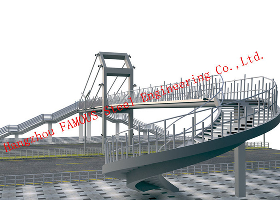 中国 柔軟な表面と木製のレインリングを持つ,カスタマイズ可能なプリファブリック歩行者橋 サプライヤー
