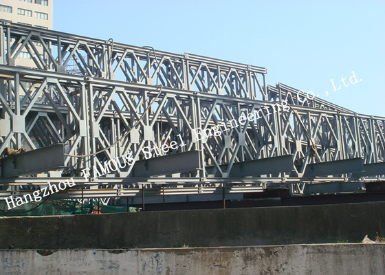 中国 電流を通されたQ235Bのプレハブの鋼鉄ベイリー橋の多スパンの構造 サプライヤー